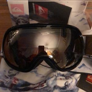 Snowboarding goggles